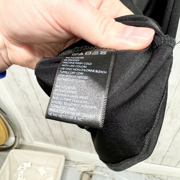 Silence + Noise Dress Women Size L Mini Short Sleeve Keyhole Black Cropped Like - Picture 3 of 6